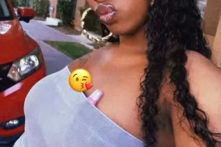 THICK AND SEXY💦🍦 🚗🏠 - Image 3