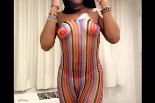 Sexy Petite Seductress😘😋 - 22 - Image 1