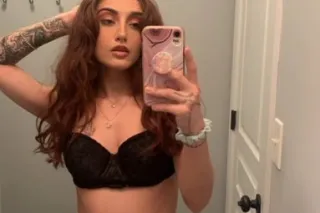 😘Available 24/7 Special Blowjob💋 Only Text my Snapchat👉🏻mairayna - Image 2